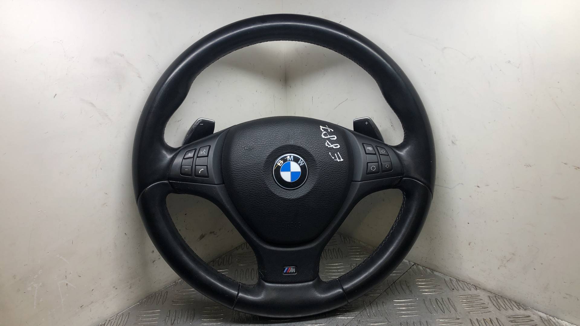 Руль BMW X5 (E70) купить в России