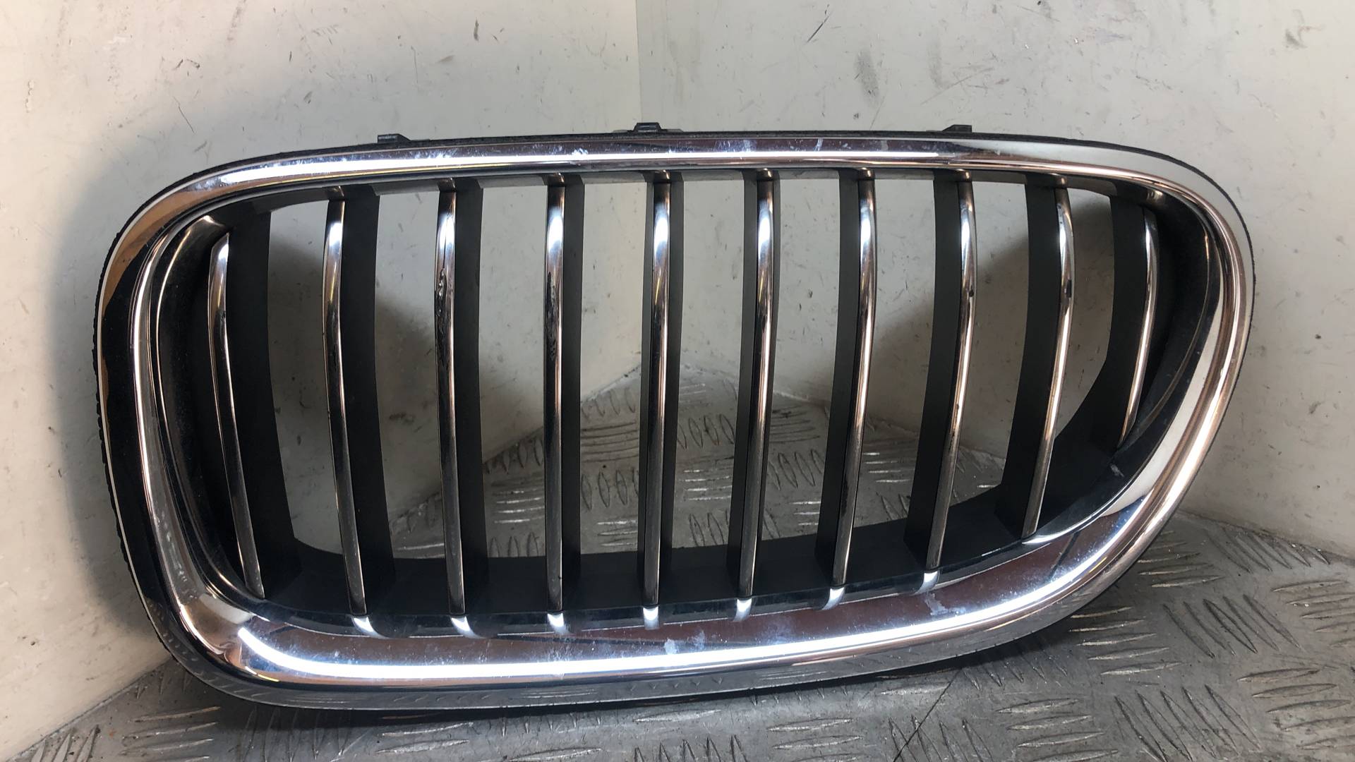 Решетка радиатора BMW 5-Series (F07/F10/F11/F18) купить в Беларуси