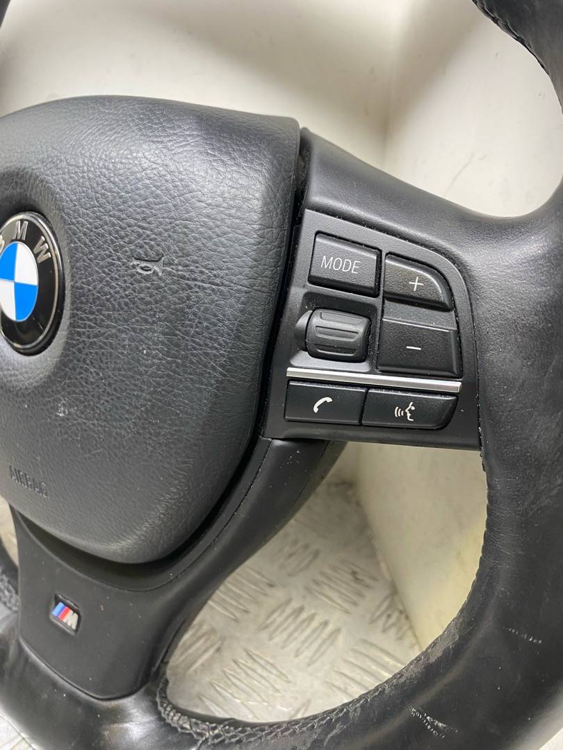 32337842808 Руль BMW 5 серия F07/F10/F11 2013 купить бу в Новосибирске по  цене 35810 руб. Z30634064 - iZAP24