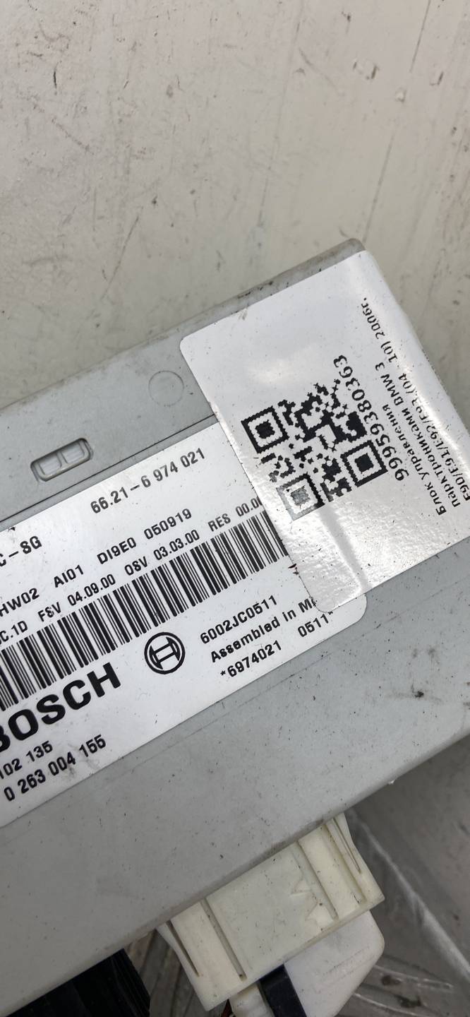 Блок управления парктрониками BMW 3-Series (E90/E91/E92/E93) купить в России
