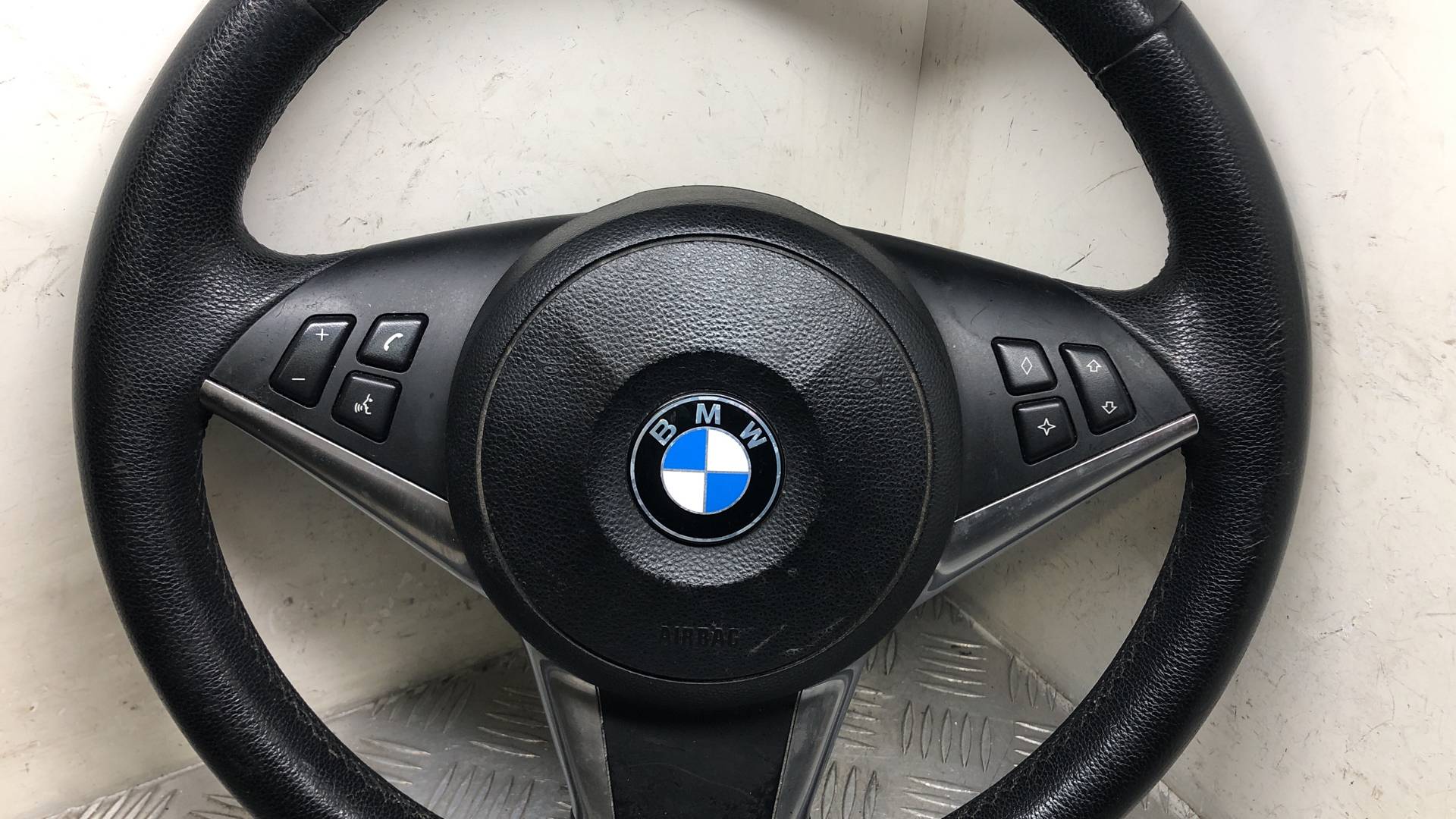 Руль BMW 6-Series (E63/E64) купить в России