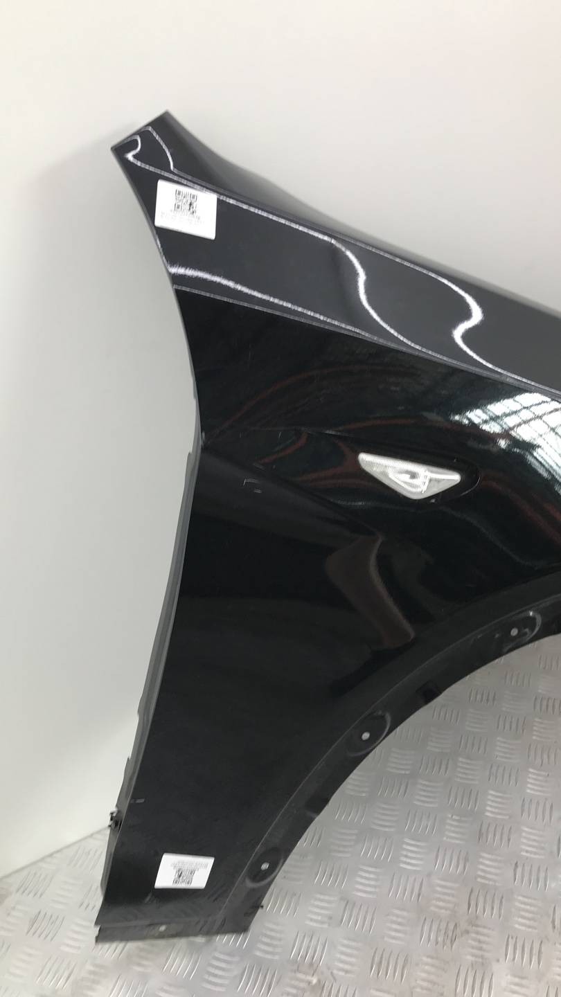 Крыло переднее правое BMW X3 (F25) купить в России