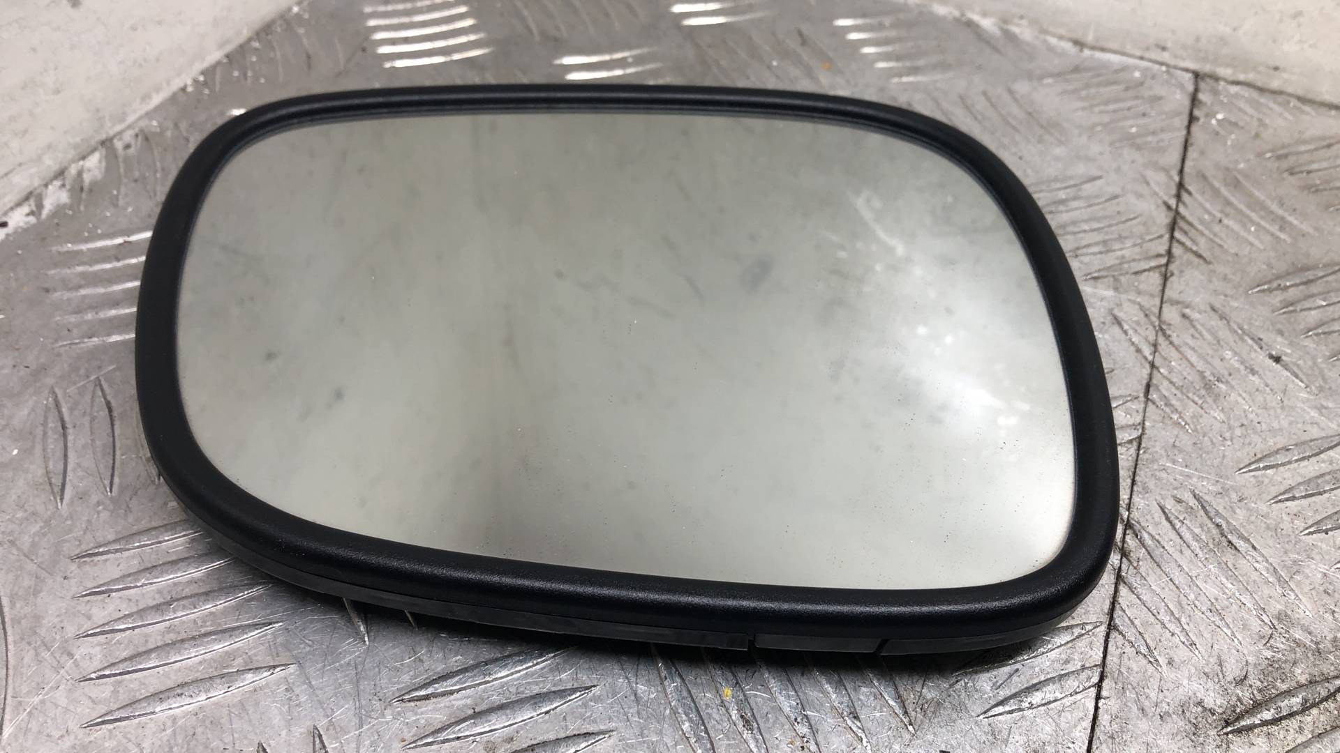 Стекло зеркала левого BMW X3 (F25) купить в Беларуси