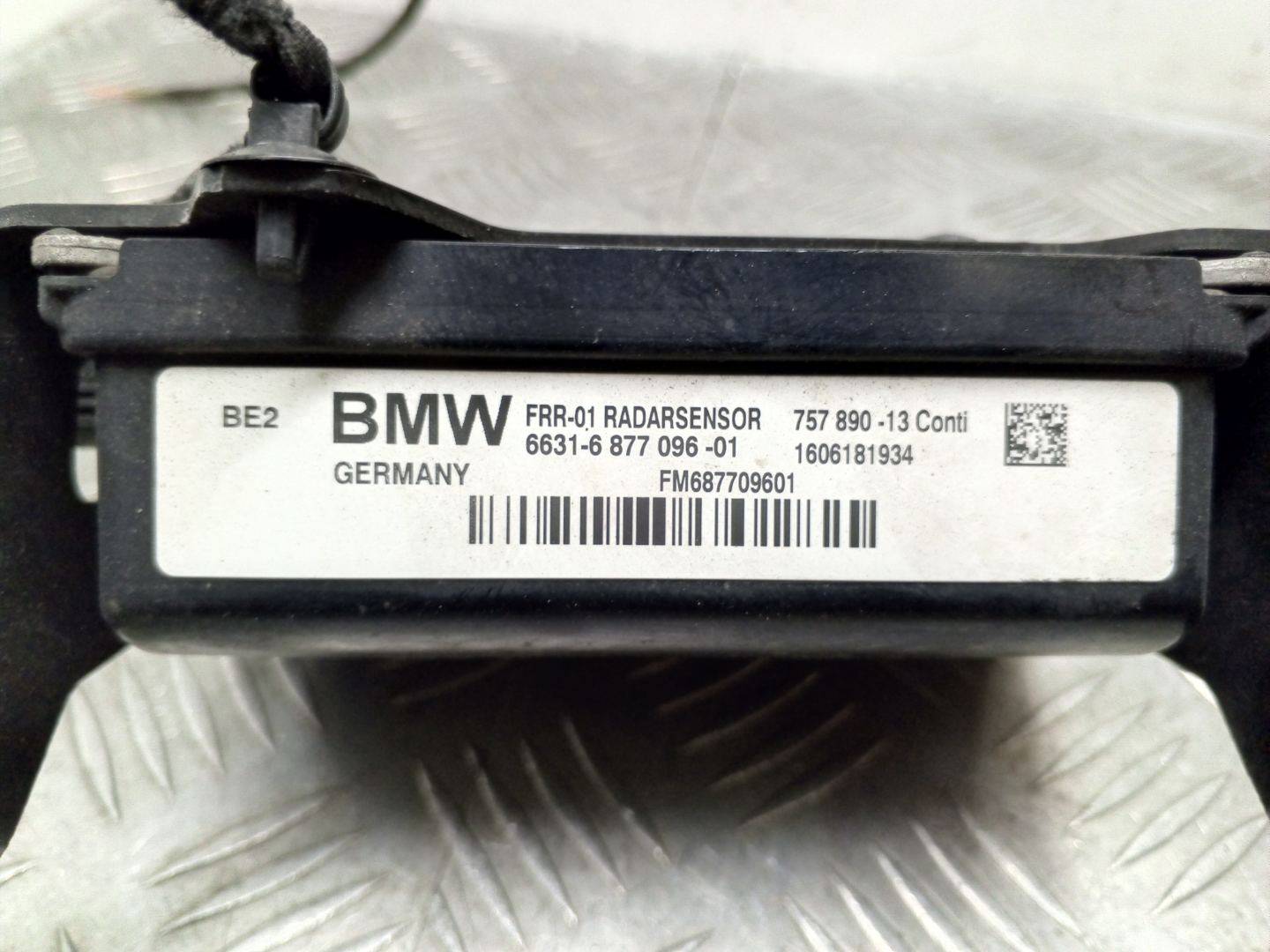 Дистроник (адаптивный круиз-контроль) BMW X5 (F15) купить в России