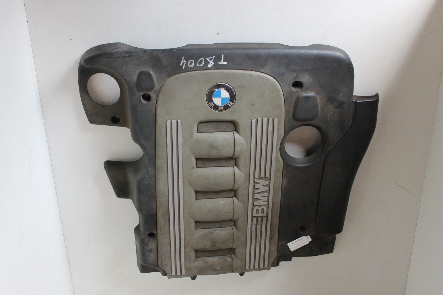 Накладка декоративная двигателя BMW X3 (E83) купить в России