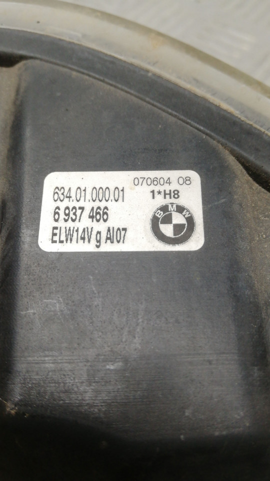 Фара противотуманная правая BMW 3-Series (E90/E91/E92/E93) купить в Беларуси