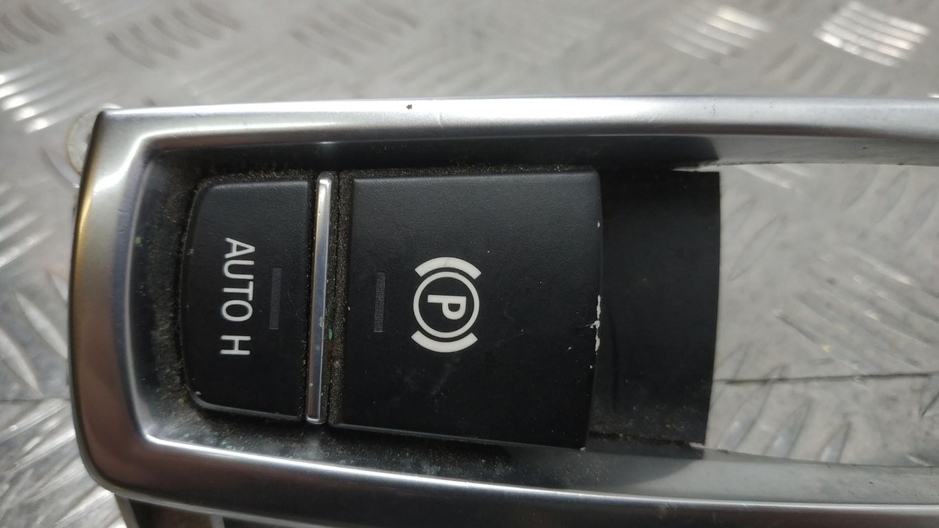 Кнопка ручного тормоза BMW 7-Series (F01/F02) купить в Беларуси