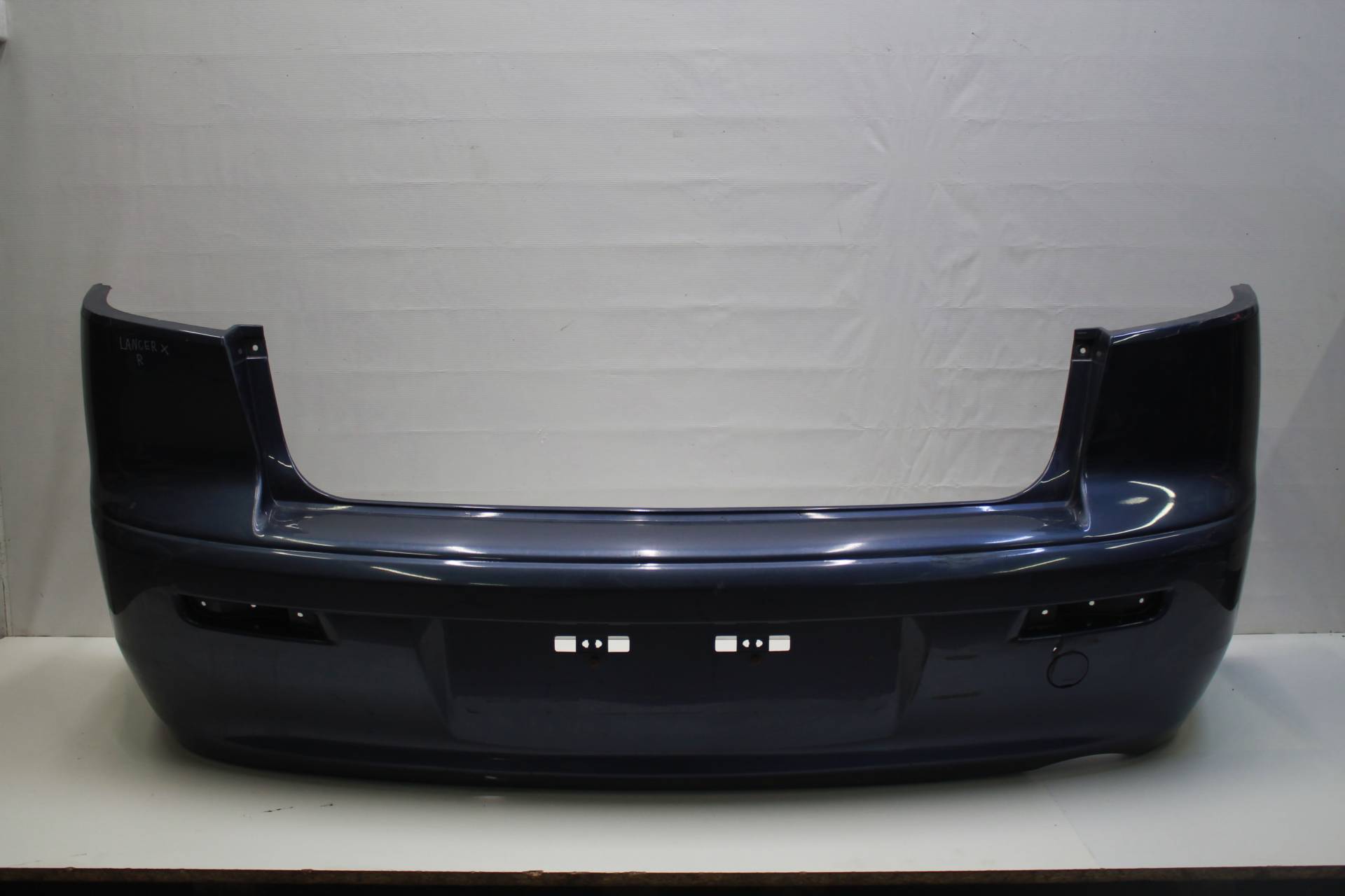 бампер задний Mitsubishi Lancer 10