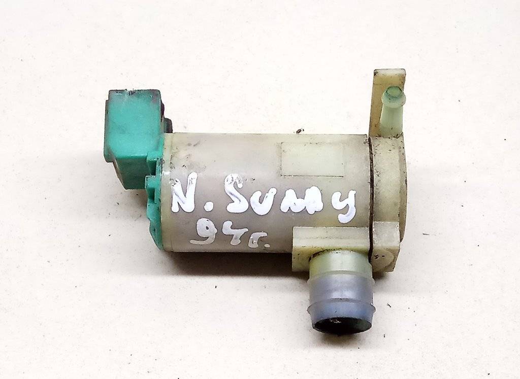 Моторчик (насос) омывателя Nissan Sunny N14 купить в России