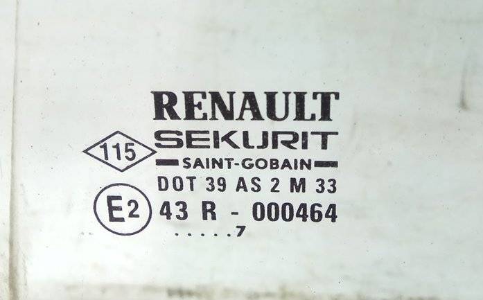 Стекло двери задней левой Renault Safrane купить в России
