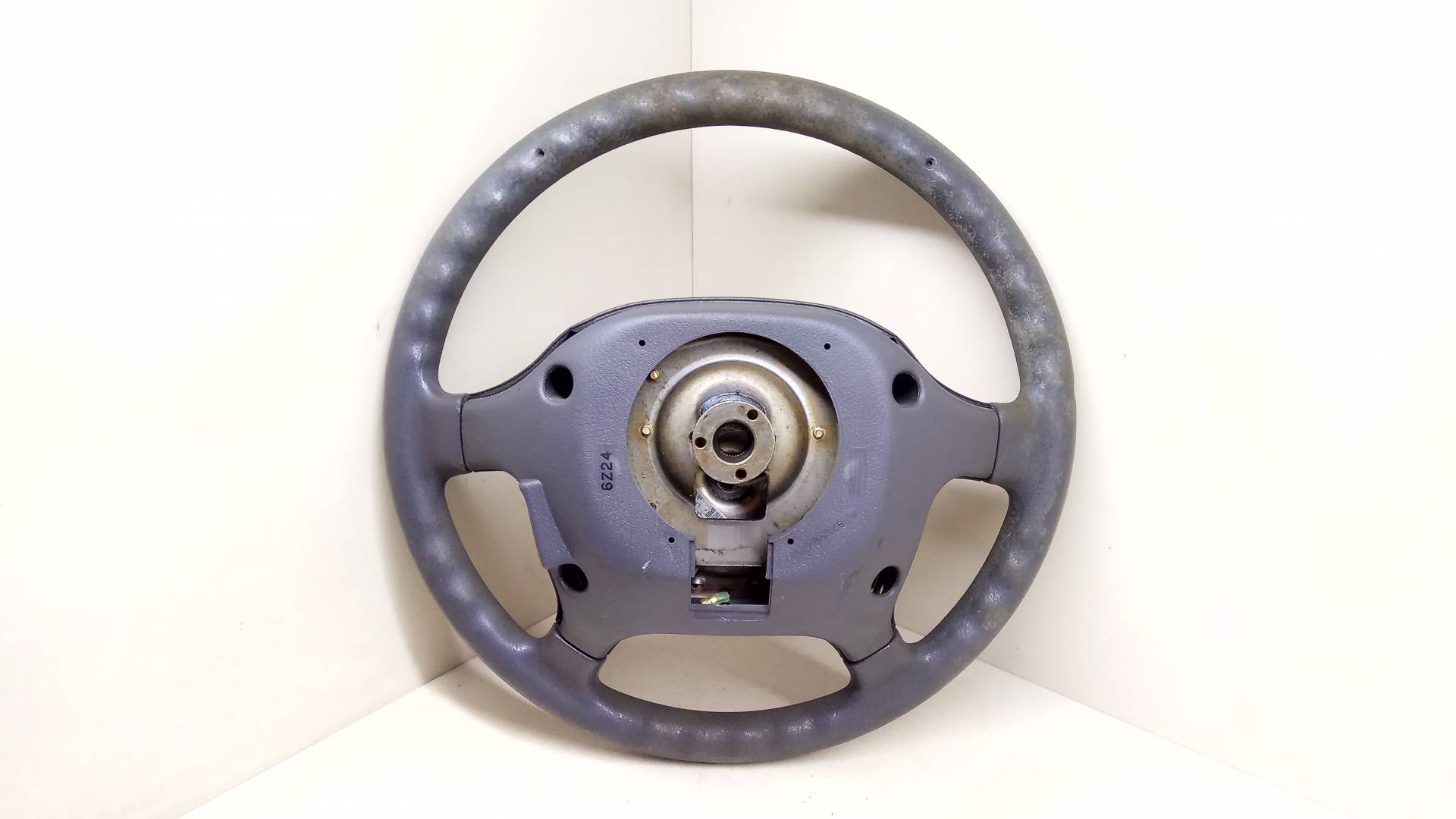 Подушка безопасности в рулевое колесо Mitsubishi Space Runner 1 купить в России