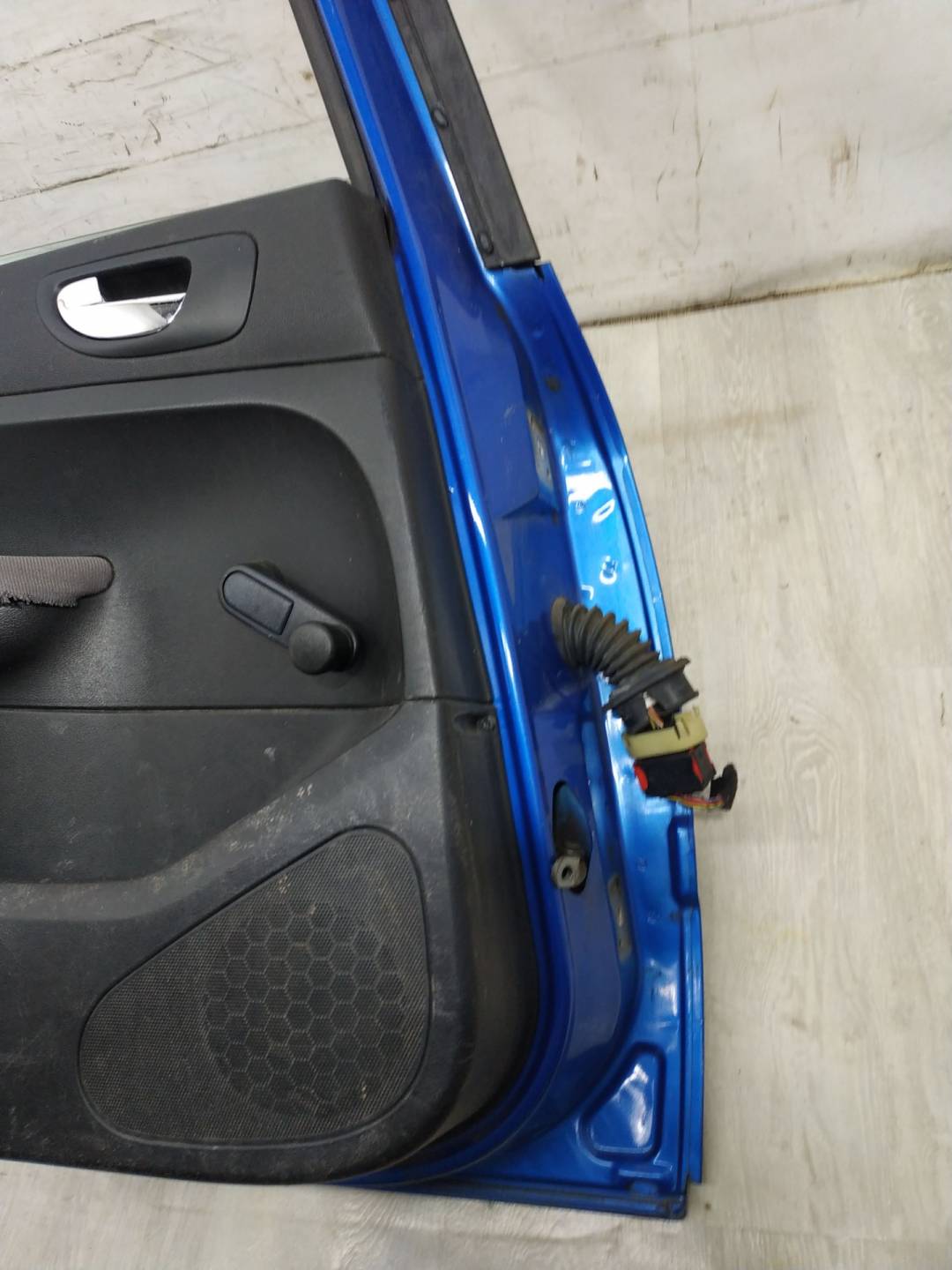 Стеклоподъемник механический двери задней левой Peugeot 307 купить в России