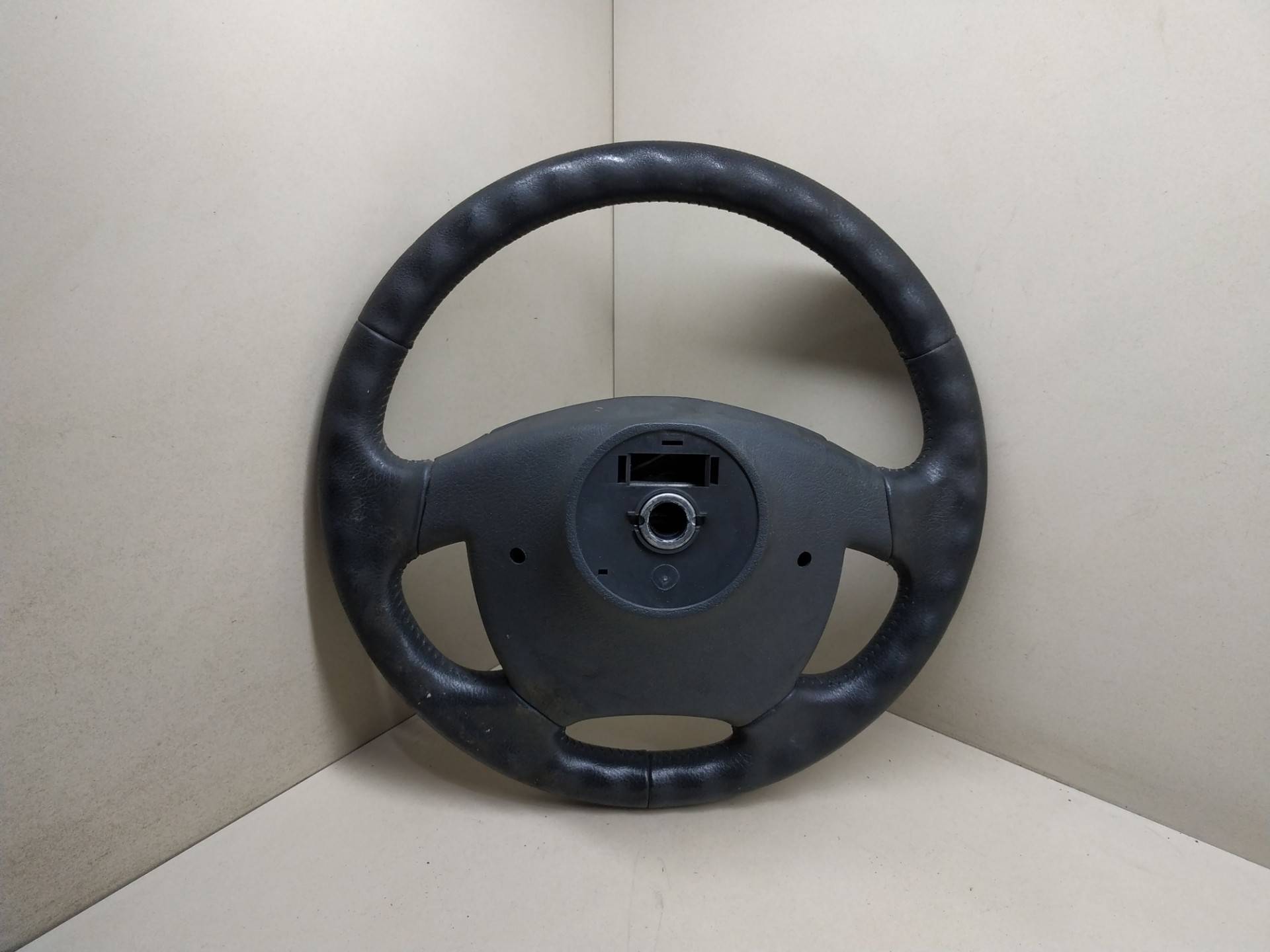 Подушка безопасности в рулевое колесо Renault Laguna 1 купить в России