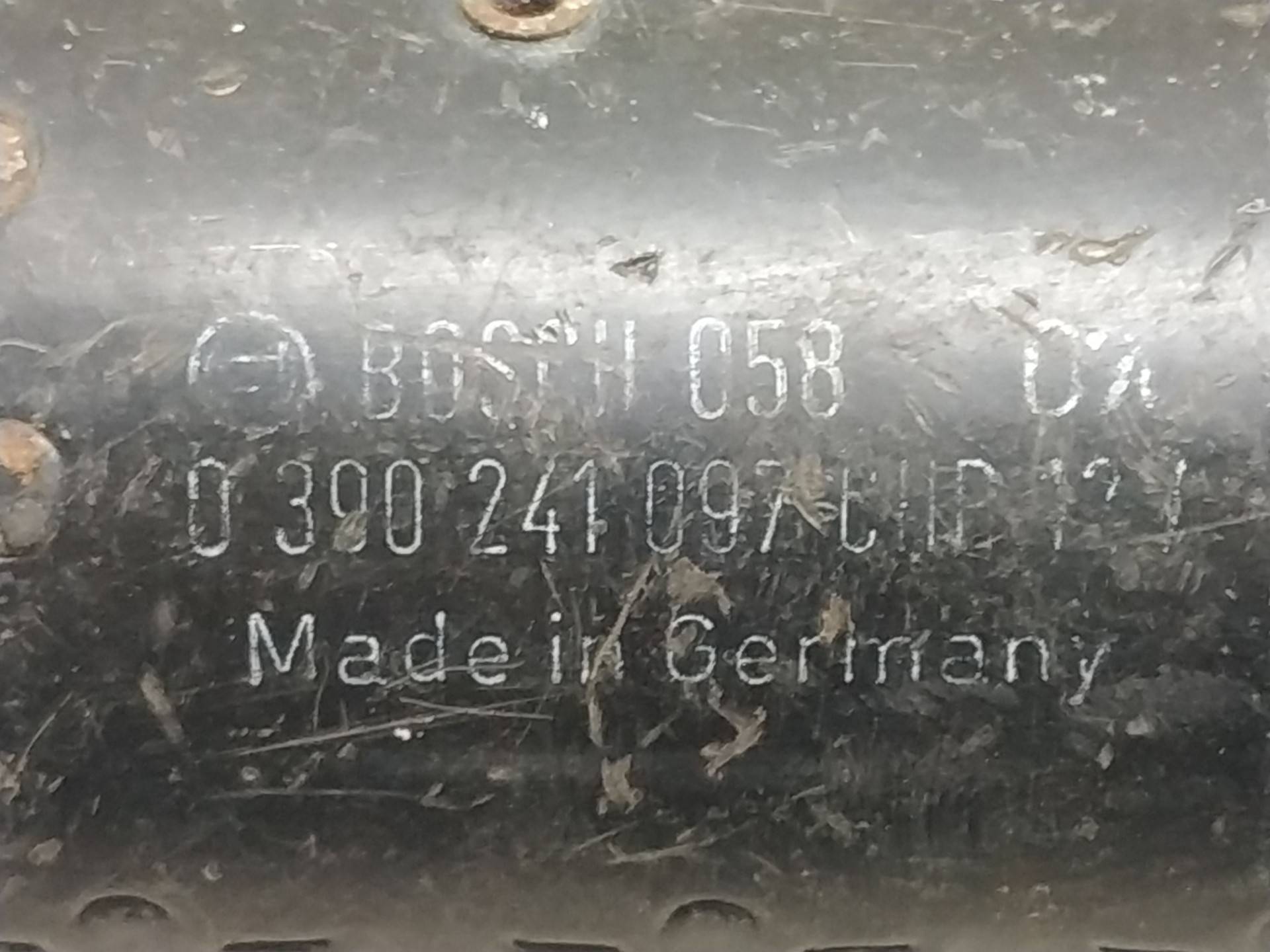 Моторчик стеклоочистителя передний Audi 80 B3 купить в Беларуси