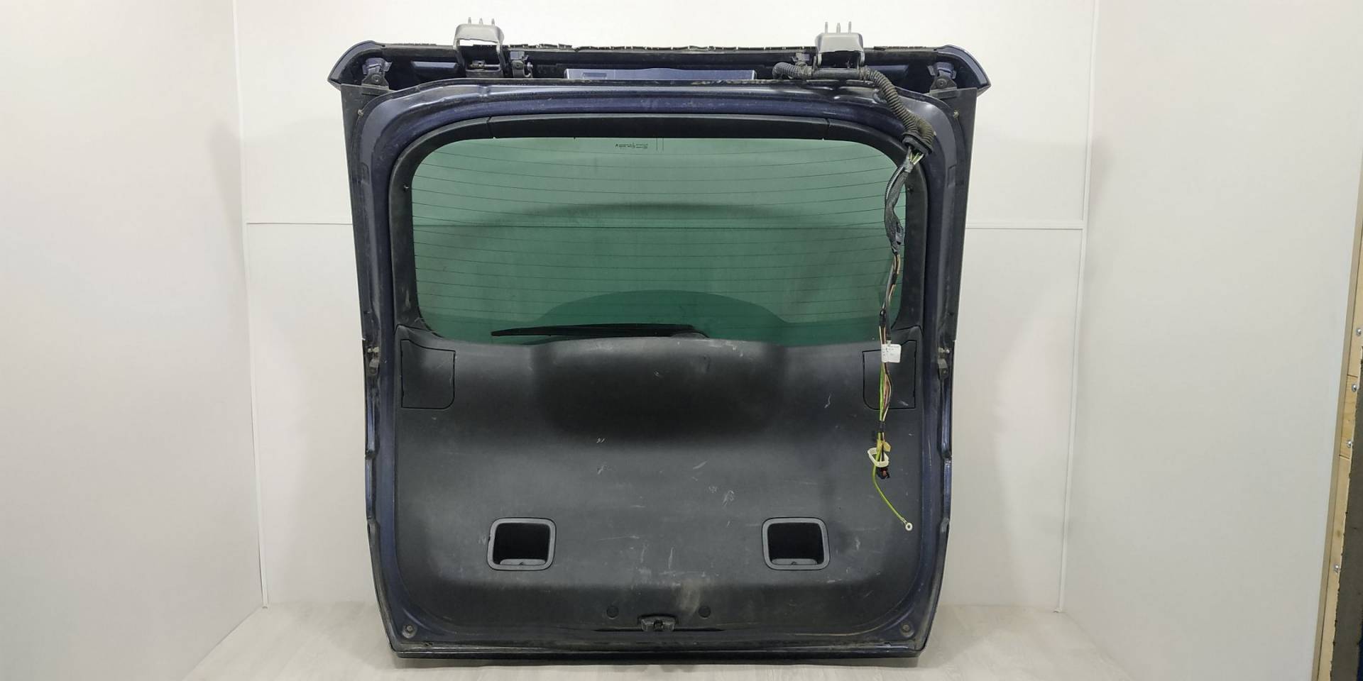 Крышка (дверь) багажника Citroen C4 Picasso 2 купить в Беларуси