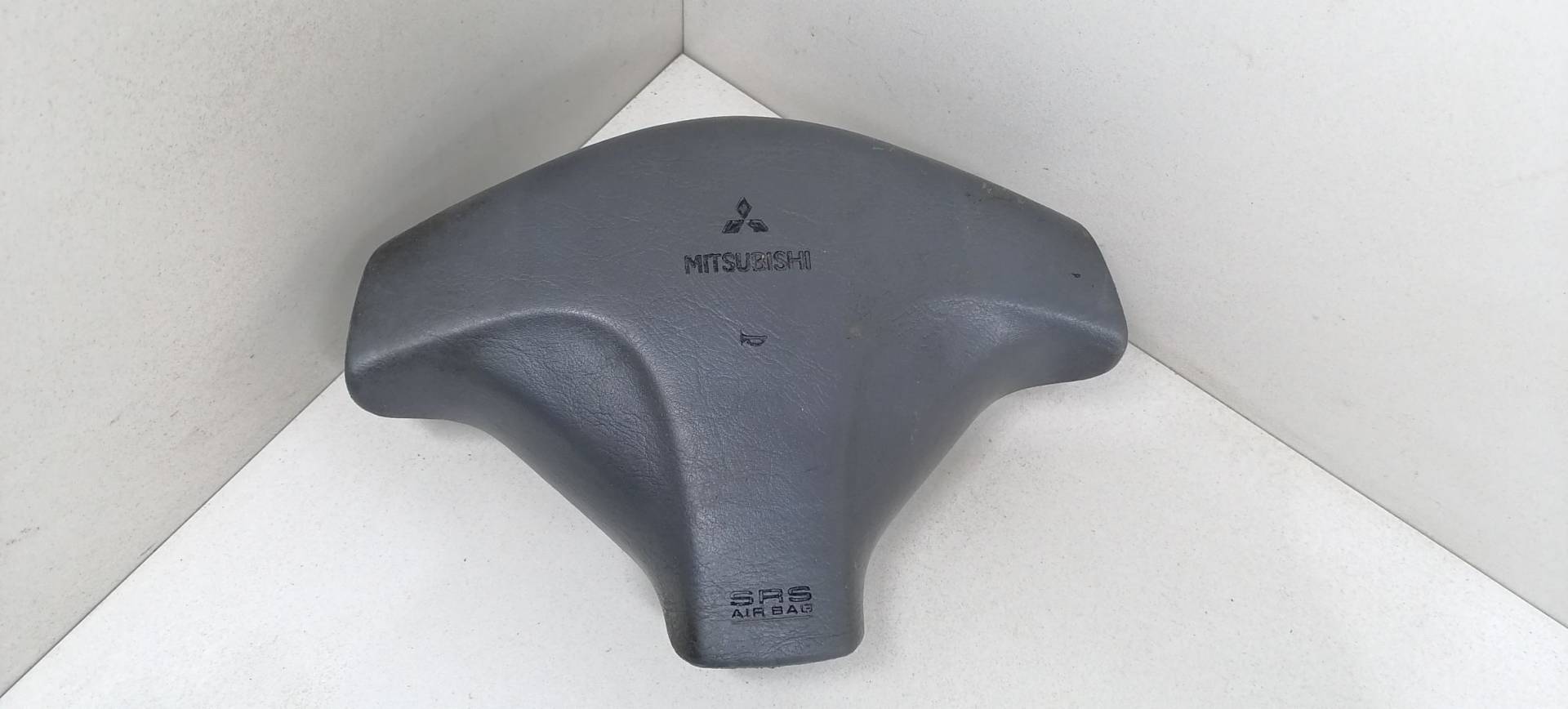 Подушка безопасности в рулевое колесо Mitsubishi Colt 5 купить в Беларуси