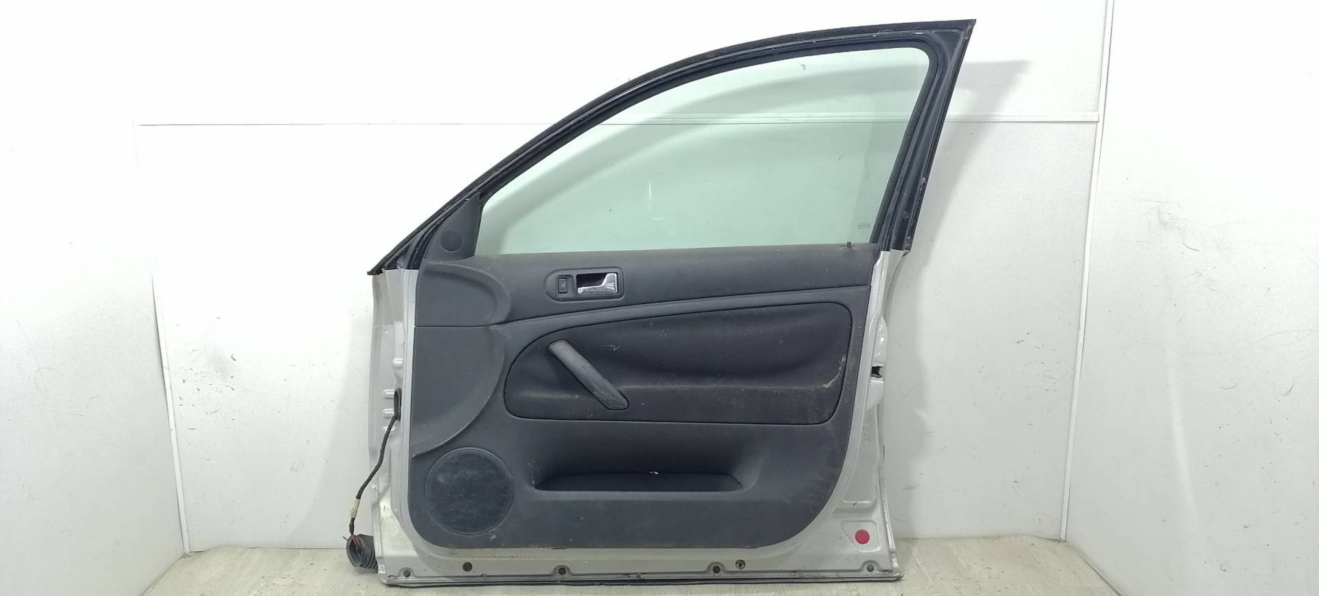 Стеклоподъемник электрический двери передней правой Volkswagen Passat 5 купить в Беларуси