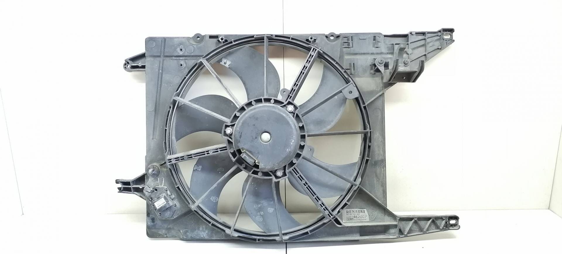 Вентилятор радиатора основного Lada Largus купить в России