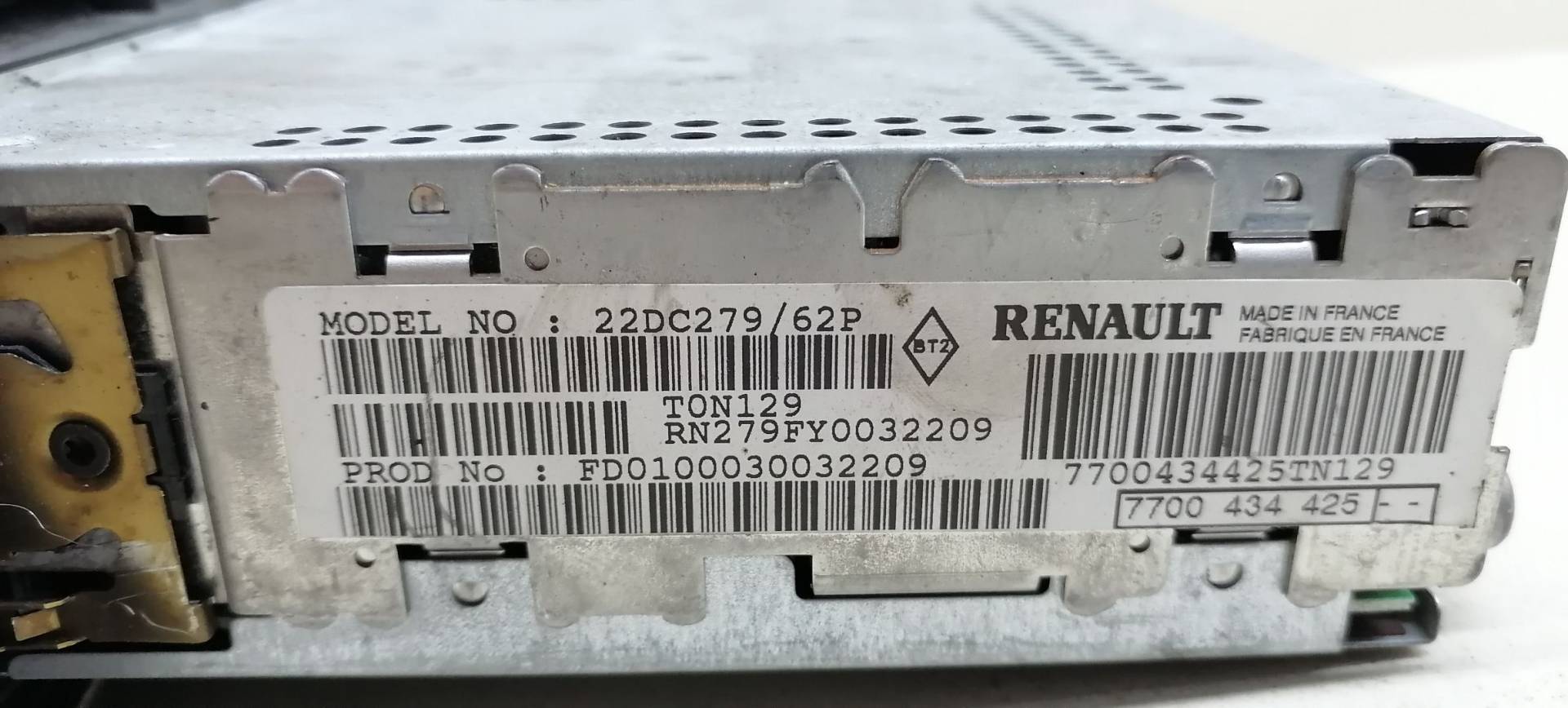 Магнитола Renault Megane 2 купить в Беларуси
