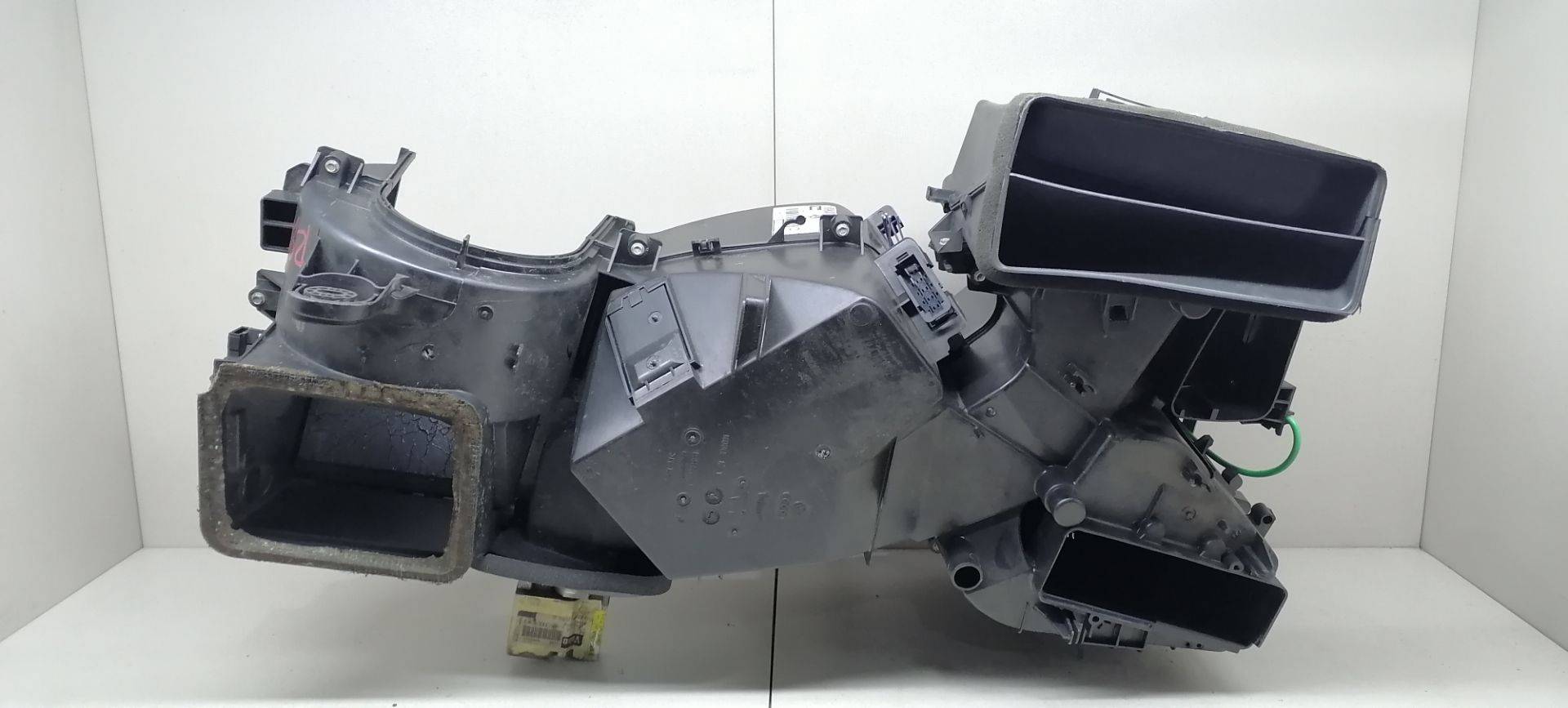 Моторчик печки (вентилятор отопителя) Volkswagen Bora купить в России