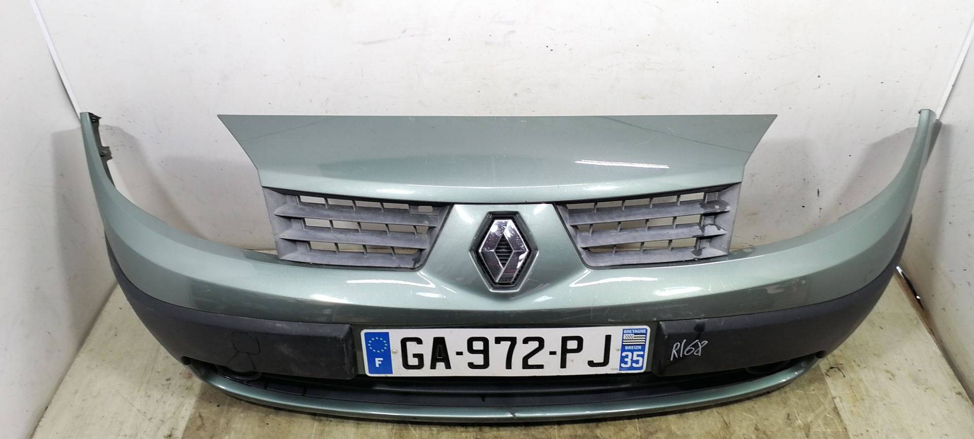 Бампер передний Renault Scenic 2 купить в Беларуси