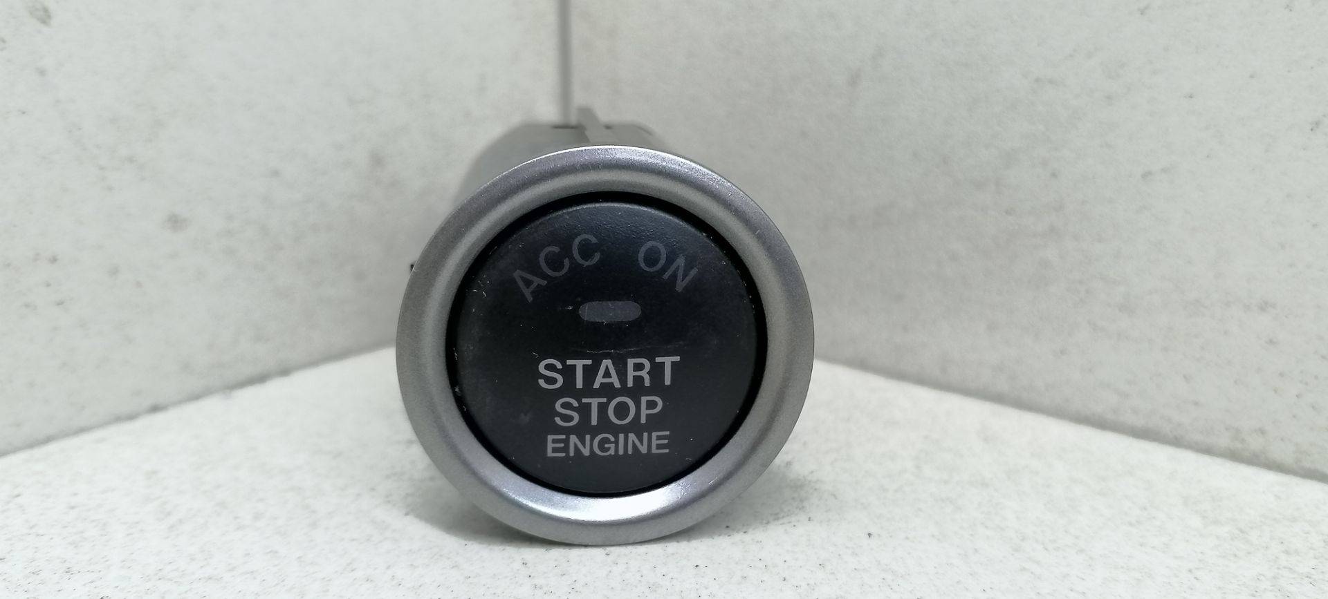 Кнопка старт-стоп (запуска двигателя) Mazda 3 BL купить в Беларуси