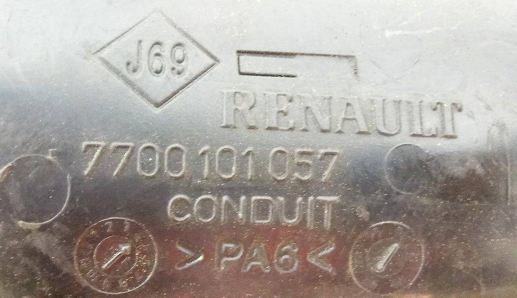 Патрубок интеркулера Renault Laguna 1 купить в России