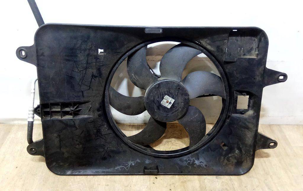 Вентилятор радиатора основного Fiat Ulysse 1 (220) купить в России