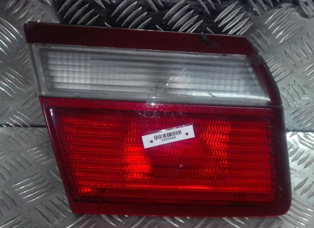 Фонарь крышки багажника левый Mazda 626 GF купить в России