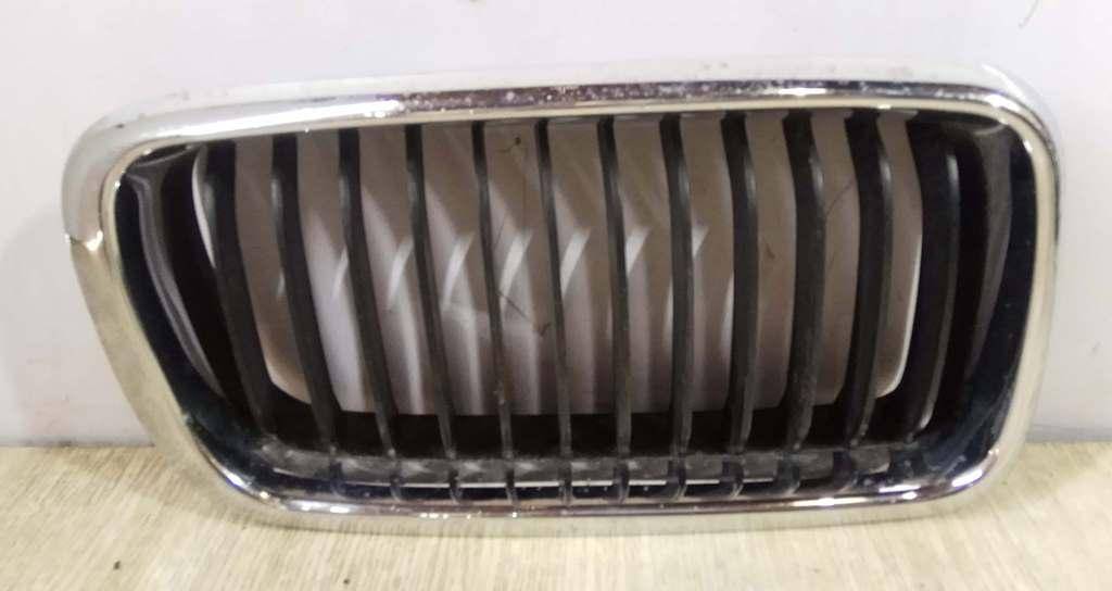 Решетка радиатора BMW X5 (E53) купить в России