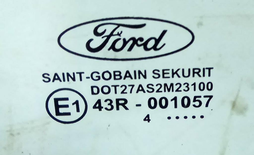 Стекло двери задней левой Ford C-MAX 1 купить в Беларуси