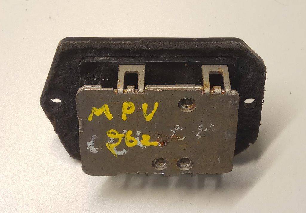 Резистор отопителя (сопротивление печки) Mazda MPV 1 купить в России
