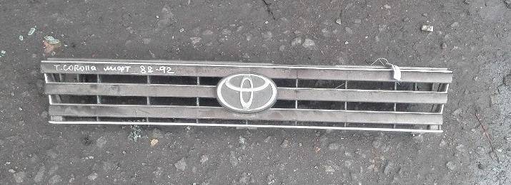 Решетка радиатора Toyota Corolla 6 купить в Беларуси
