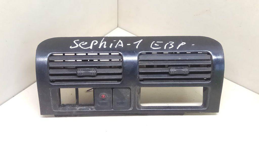 Дефлектор обдува салона Kia Sephia 1 купить в Беларуси