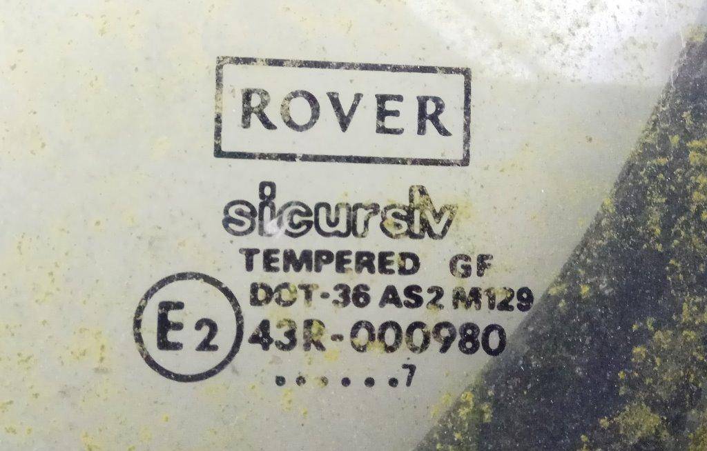 Стекло двери задней левой Rover 200 (R8) купить в Беларуси