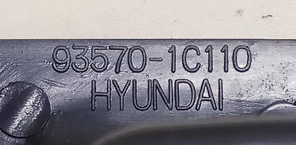 Кнопка стеклоподъемника Hyundai Getz 1 (TB) купить в Беларуси