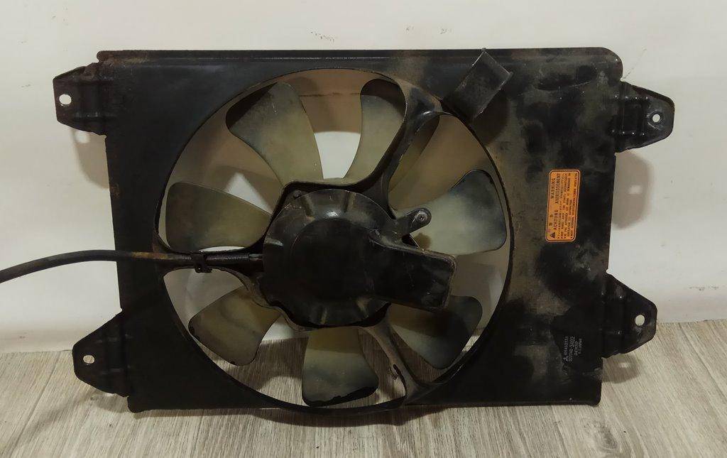 Вентилятор радиатора основного Mitsubishi Space Wagon 3 купить в России