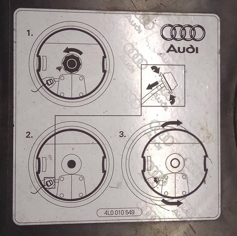 Сабвуфер Audi Q7 4L купить в Беларуси