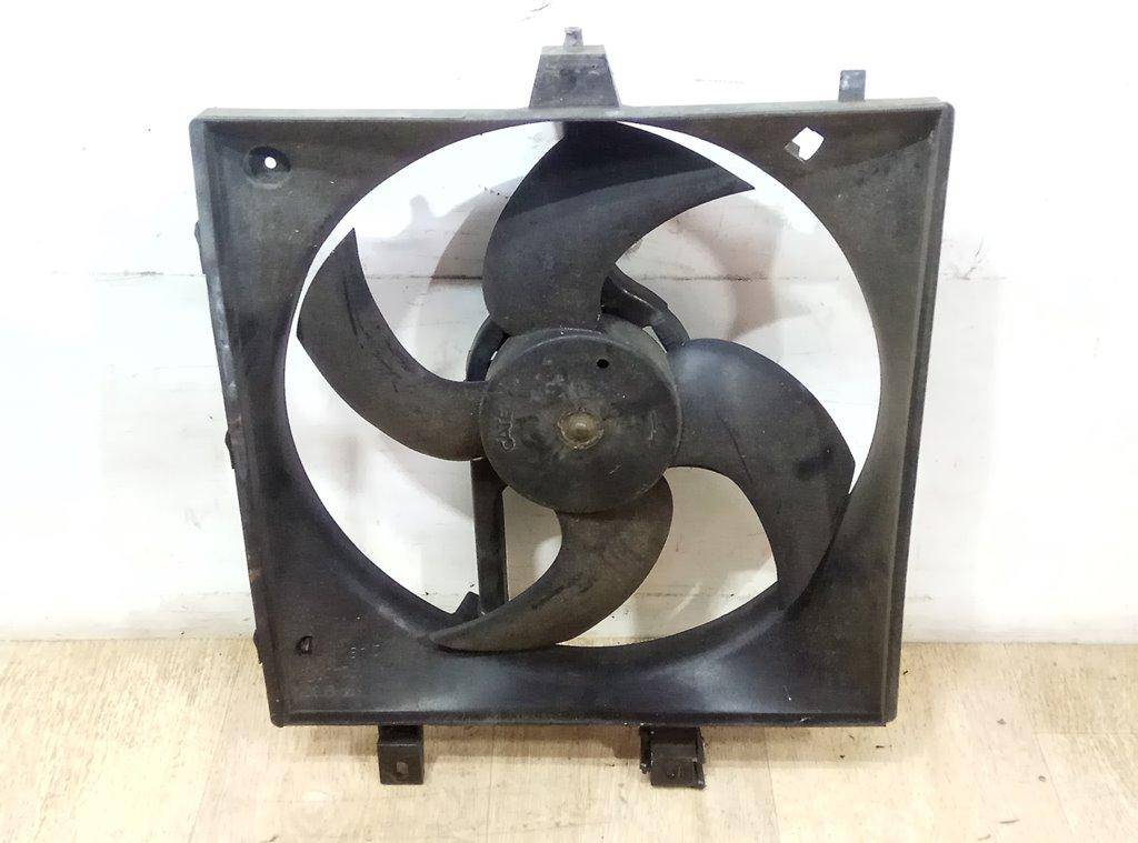 Вентилятор радиатора основного Nissan Primera P11 купить в России