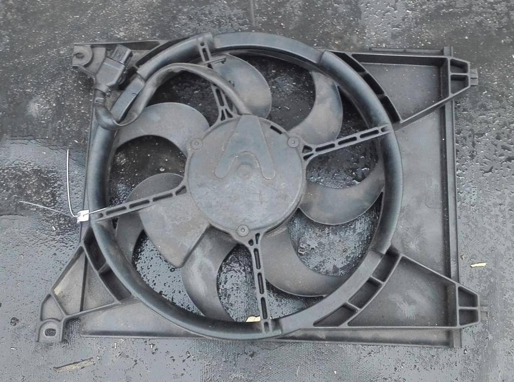 Вентилятор радиатора основного Kia Magentis 1 купить в Беларуси