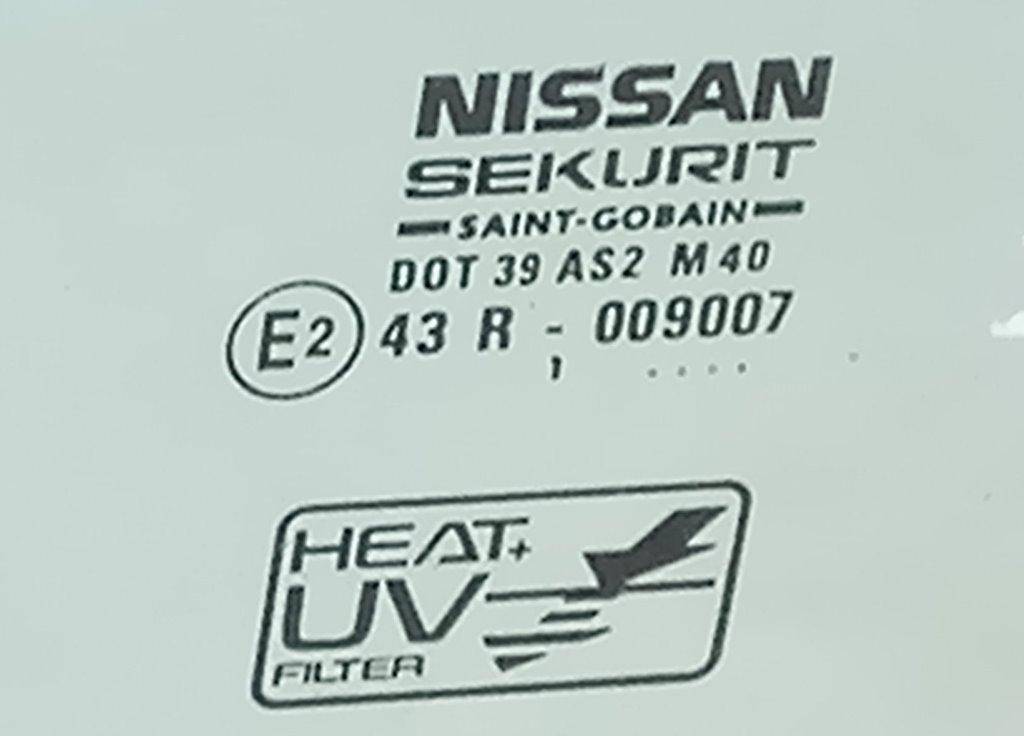 Стекло двери передней левой Nissan Almera N16 купить в России