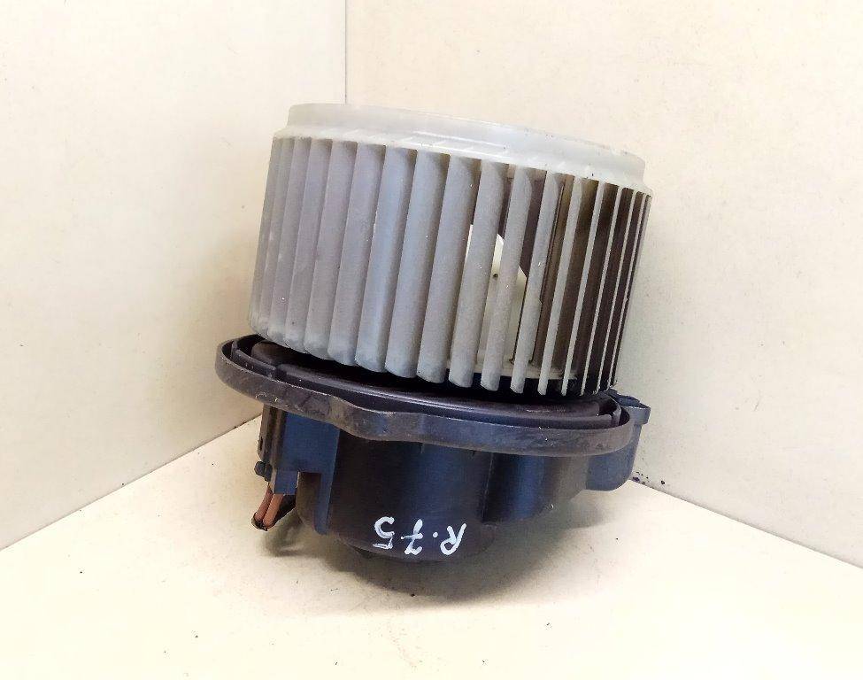 Моторчик печки (вентилятор отопителя) Rover 75 купить в России