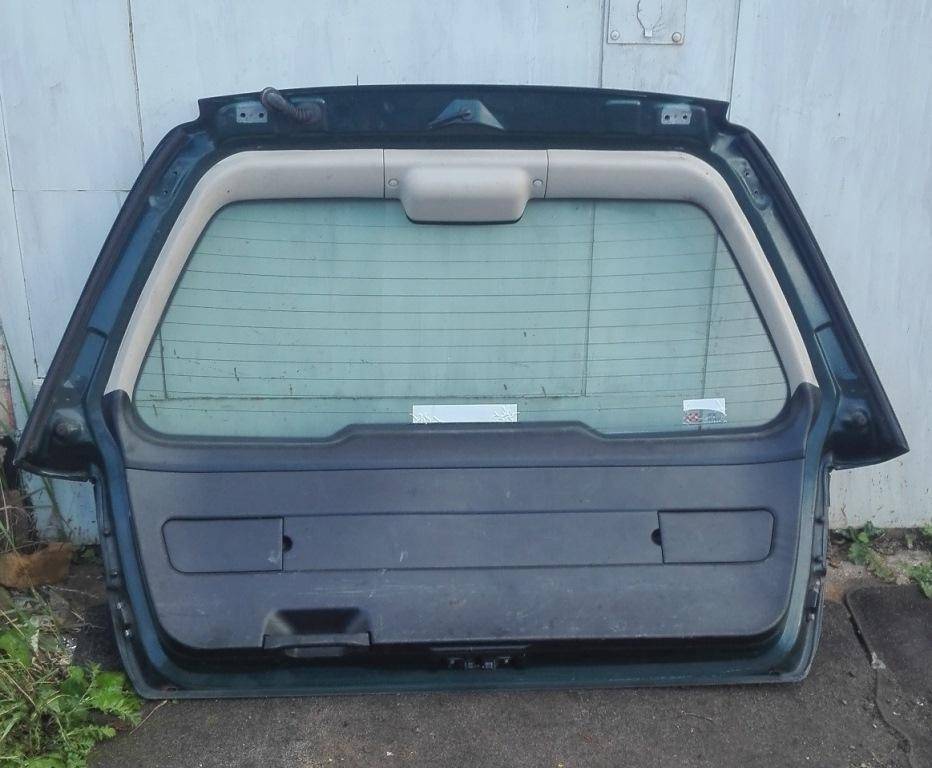 Крышка (дверь) багажника Mitsubishi Galant 8 купить в России