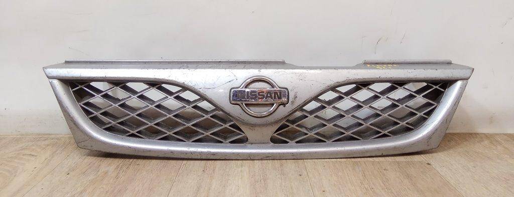 Решетка радиатора Nissan Almera N15 купить в Беларуси