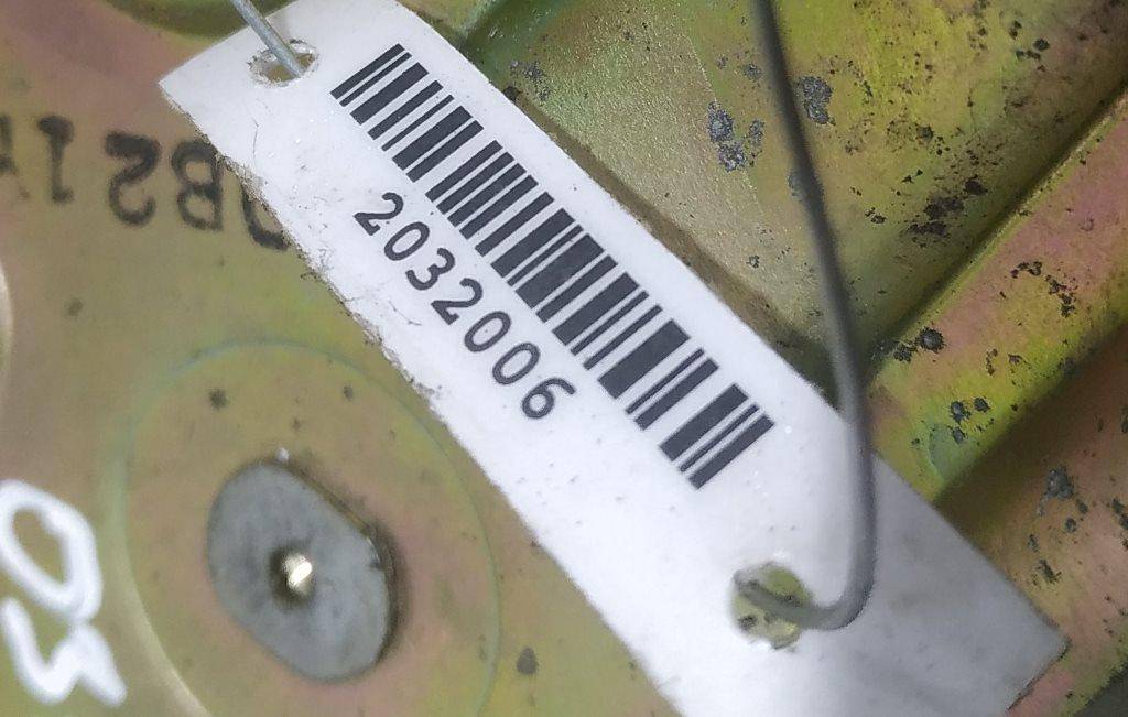 Стеклоподъемник механический двери задней правой Kia Rio 1 (DC) купить в Беларуси