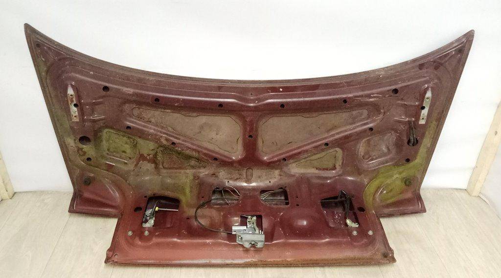 Крышка (дверь) багажника Mitsubishi Lancer 5 купить в Беларуси