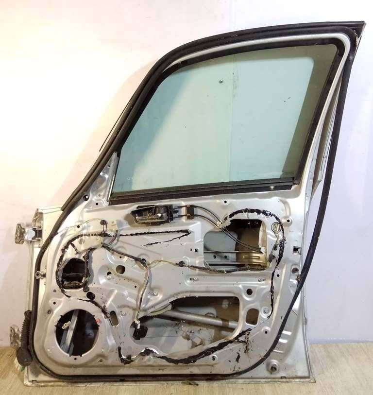 Уплотнитель двери Suzuki SX4 1 купить в Беларуси