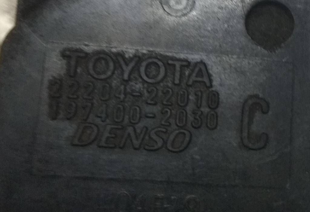 Расходомер воздуха (ДМРВ) Toyota Corolla Verso купить в России