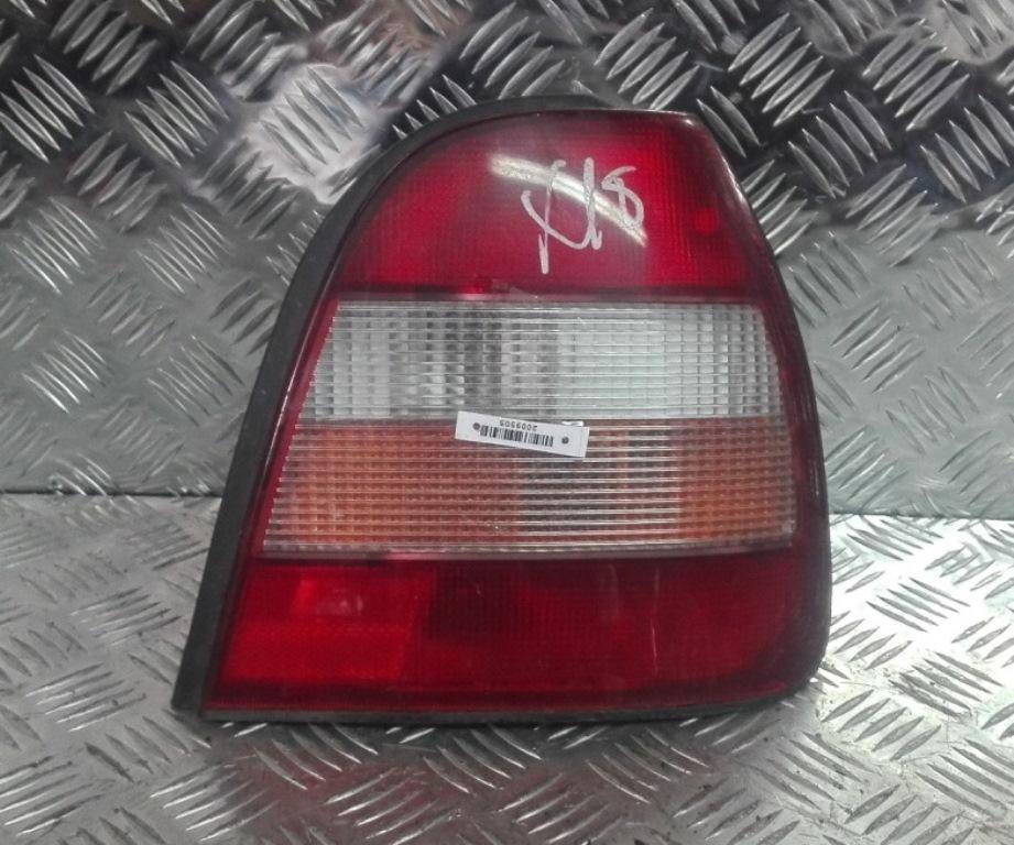 Фонарь задний правый Nissan Sunny N14 купить в Беларуси