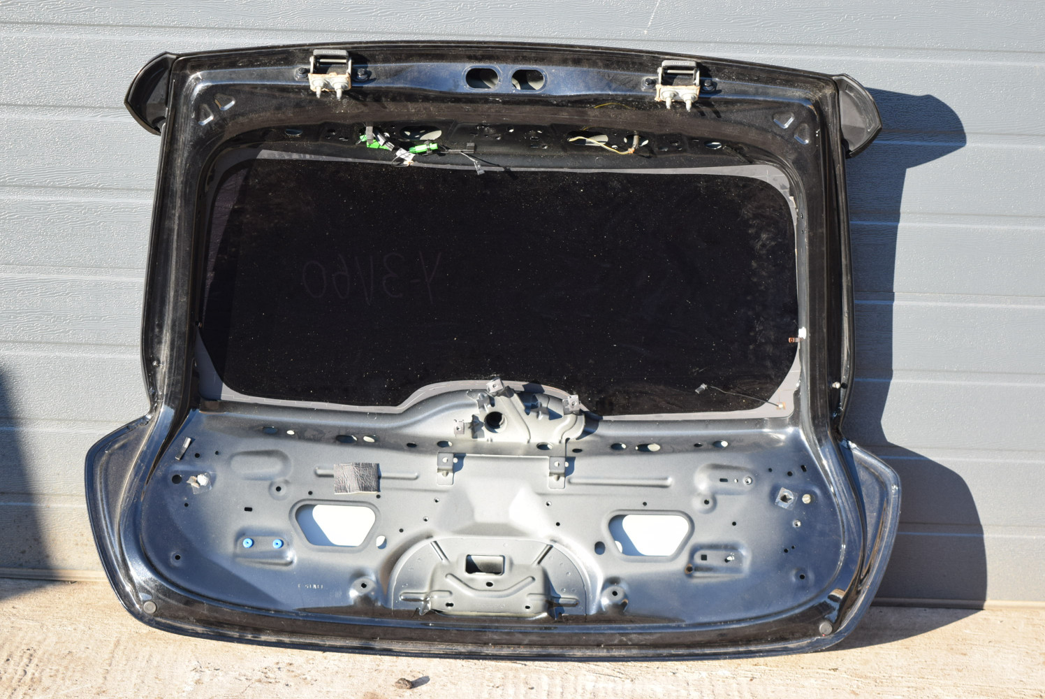 Крышка багажника (дверь 3-5) к Volvo V60 31335284, 2012, купить | DT-Y3-22-1. Фото #2